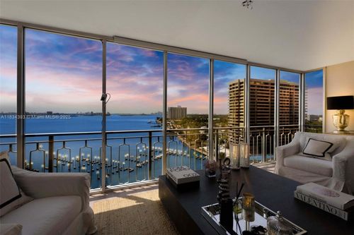 14g-11111 Biscayne Blvd, Miami, FL, 33181-3404 | Card Image