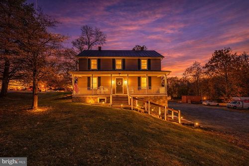 819 James Madison Hwy, WARRENTON, VA, 20186-3830 | Card Image