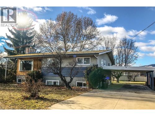 2248 Stillingfleet Rd, Kelowna, BC, V1Y7Y9 | Card Image