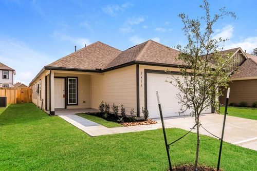2418 Flathead Dr, Conroe, TX, 77384-2270 | Card Image