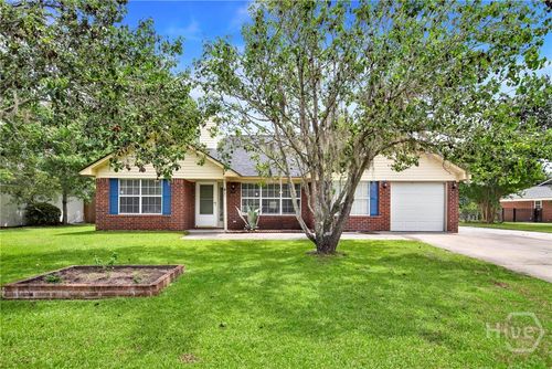 41 Whippoorwill Ln E, Richmond Hill, GA, 31324-3556 | Card Image