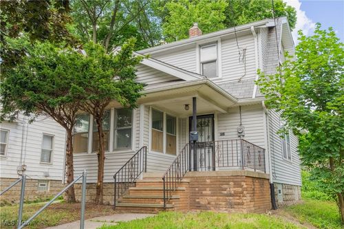 853 Fried St, Akron, OH, 44320-3709 | Card Image