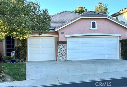 23049 Lowridge Pl, Santa Clarita, CA, 91390-4967 | Card Image