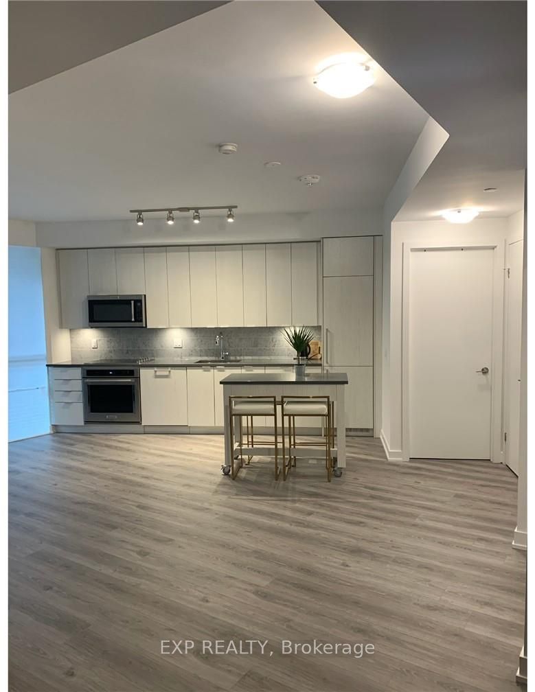 Residential in Toronto C01 3