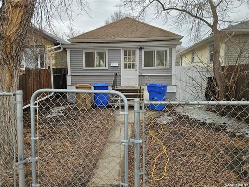 949 Cameron Street, Regina, SK, S4T2S5 | Card Image