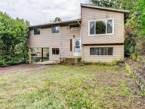 3099 Volmer Rd, Victoria, BC, V9B2H7 | Card Image