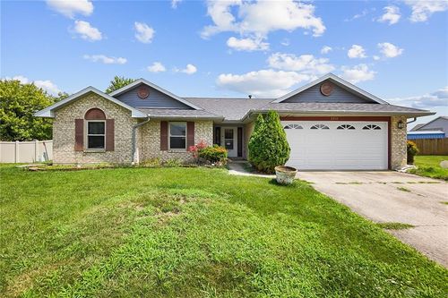 8910 Canary Ct, Dayton, OH, 45424-7003 | Card Image