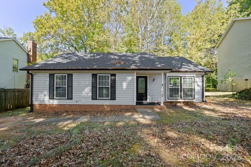 6836 Shiloh Ridge Ln, Charlotte, NC, 28212-5861 | Card Image