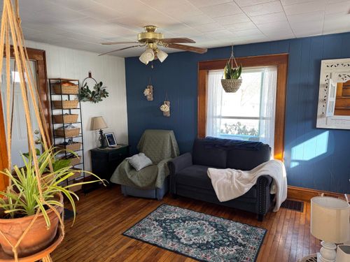 351 Bridge St, Morristown, VT, 05661-6022 | Card Image