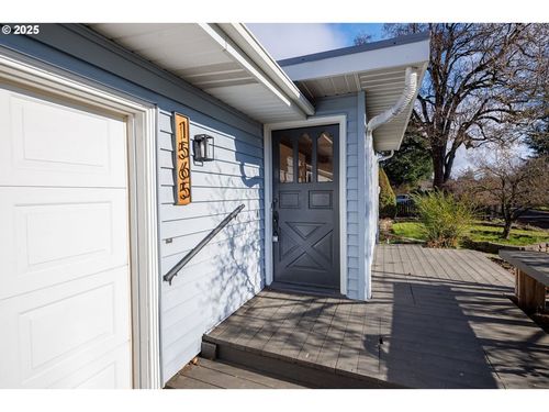 1565 Monterey Ave, Eugene, OR, 97401-7282 | Card Image