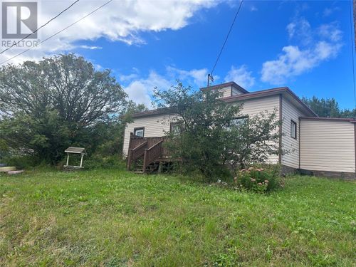 120 Marine Drive, House with 4 bedrooms, 2 bathrooms and null parking in Clarenville NL | Card Image