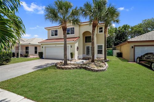 2093 Nw 208th Ter, Pembroke Pines, FL, 33029-2319 | Card Image
