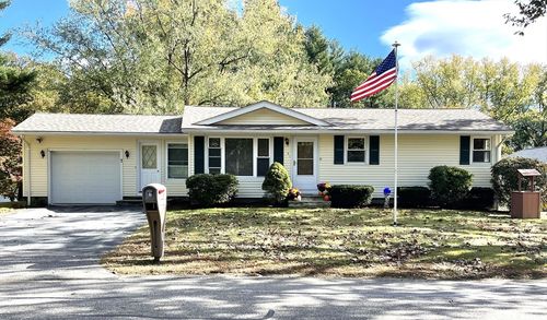 7 Pleasant St, Grafton, MA, 01519-1120 | Card Image