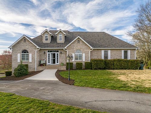 625 Locust St Nw, Abingdon, VA, 24210-2507 | Card Image