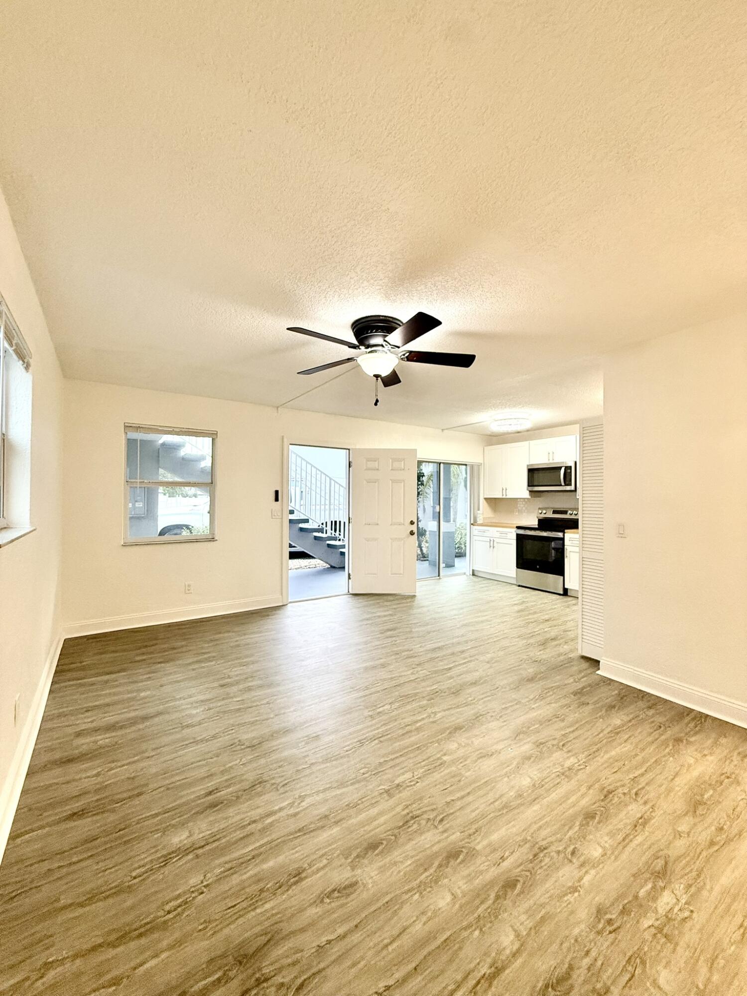 Residential Lease in Daytona Beach 3