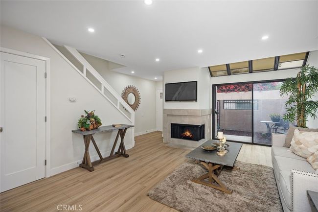 UNIT-77 - 25761 Le Parc, Condo with 1 bedrooms, 2 bathrooms and 2 parking in Lake Forest CA | Image 8