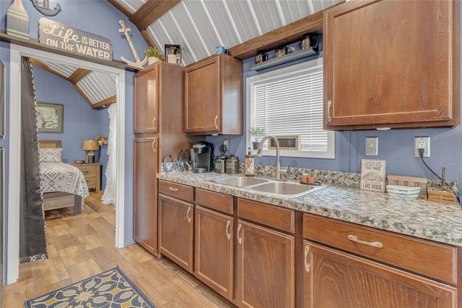 400 Canal Dr, House other with 1 bedrooms, 1 bathrooms and null parking in Pointblank TX | Image 10