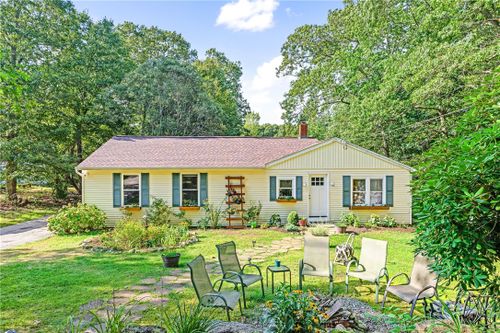 405 Hope Furnace Road, Scituate, RI, 02831 | Card Image