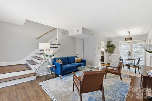 932 Hollywood St, Charlotte, NC, 28211-1512 | Card Image