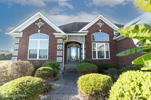 51 Elk Chase Dr, Taylorsville, KY, 40071-7244 | Card Image