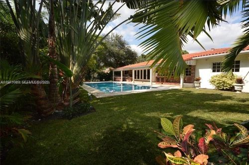 510 Bird Rd, Coral Gables, FL, 33146-1308 | Card Image