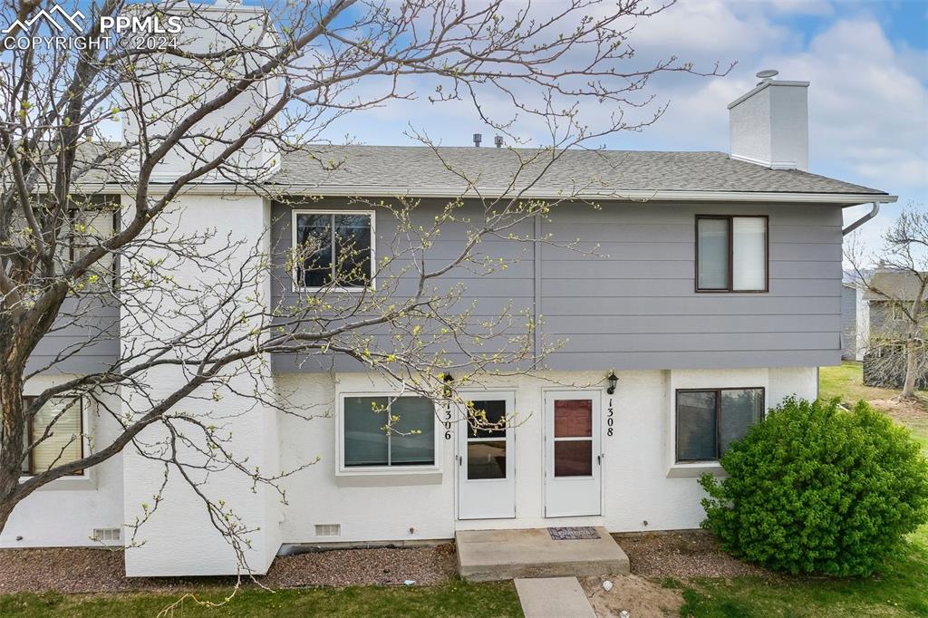 Soaring Eagle Dr, Colorado Springs, CO 80915