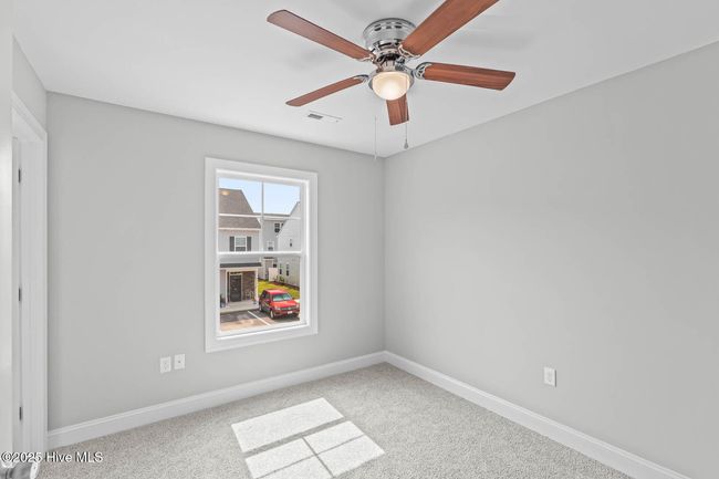 327 Starfish Ln, Townhouse with 3 bedrooms, 4 bathrooms and null parking in N Topsail Beach NC | Image 31