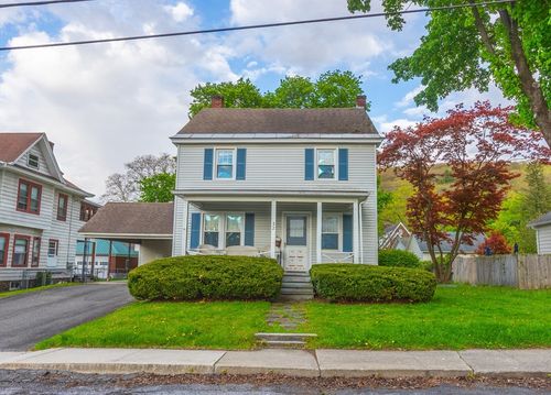 32 Notch Rd, North Adams, MA, 01247-3611 | Card Image