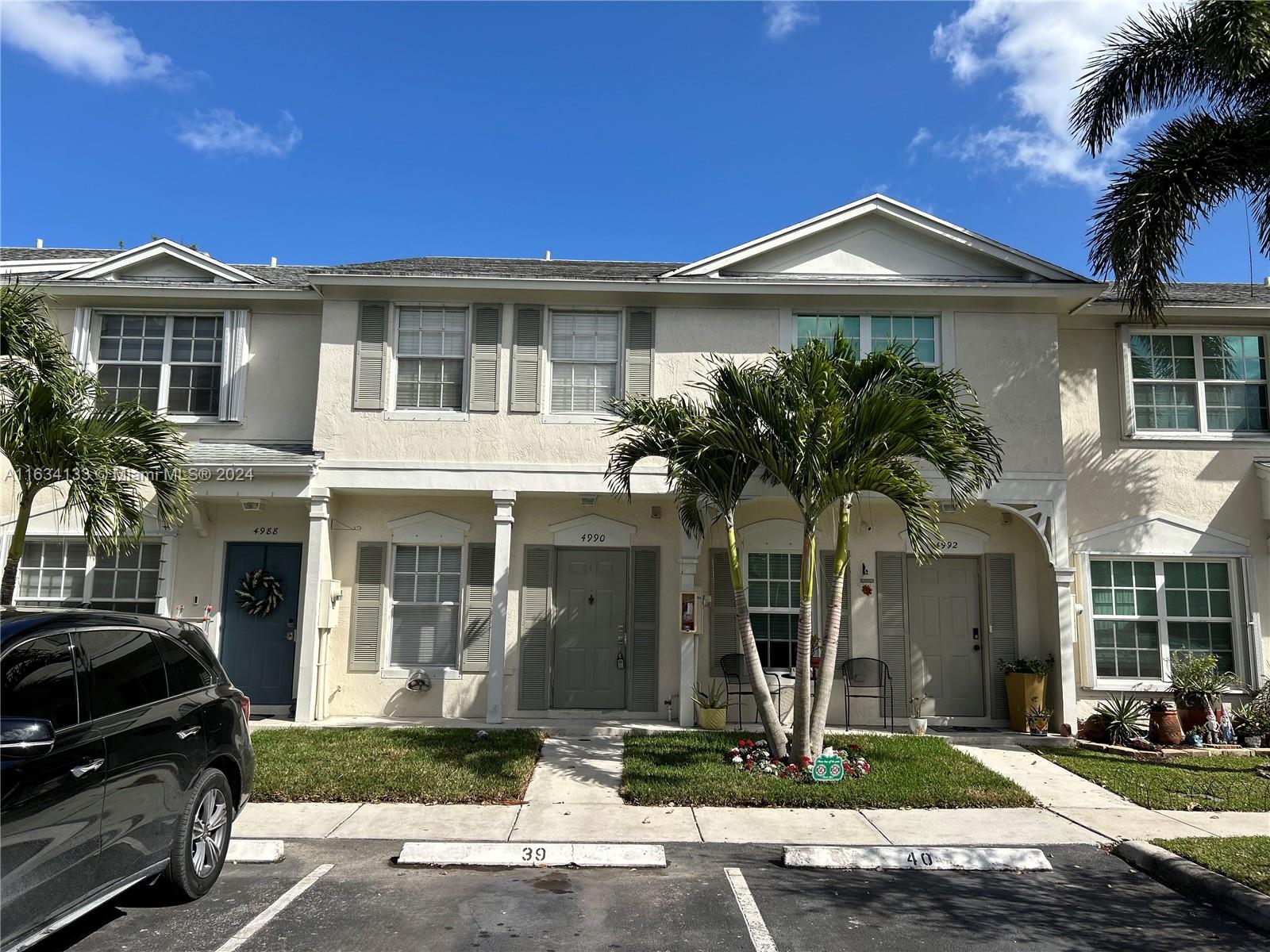 31st Ter, Fort Lauderdale, FL 33312