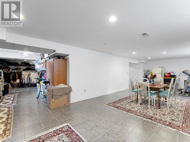 315 Majestic Dr, House other with 4 bedrooms, 4 bathrooms and null parking in Tecumseh ON | Image 33