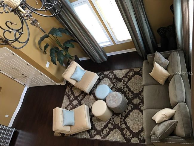View of Formal Living | Image 6