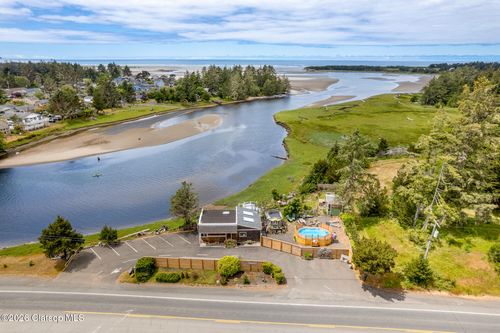 2674 Highway 101 N, Seaside, OR, 97138-4302 | Card Image