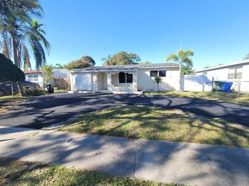 2825 Nw 8th St, Fort Lauderdale, FL, 33311-6636 | Card Image