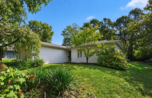 3528 Winding Dr, Lexington, KY, 40517-2703 | Card Image