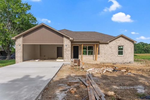 261 Markham St, Ward, AR, 72176-8649 | Card Image