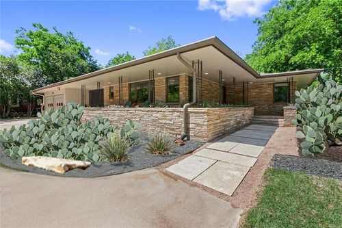 1254 S Church St, Georgetown, TX, 78626-6802 | Card Image
