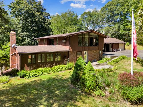 92 Dunn Hill Rd, Durham, CT, 06422-1104 | Card Image