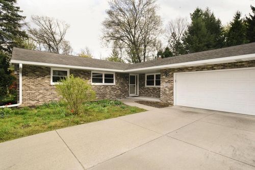3314 Derby Down, MADISON, WI, 53713-3434 | Card Image