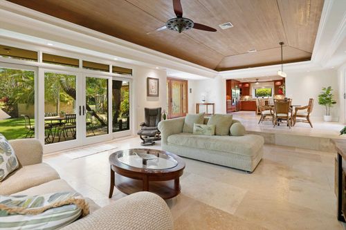 30 Hoawaa Way, Kihei, HI, 96753-7708 | Card Image