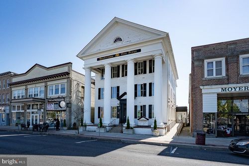 312 W Broad St, QUAKERTOWN, PA, 18951-1278 | Card Image