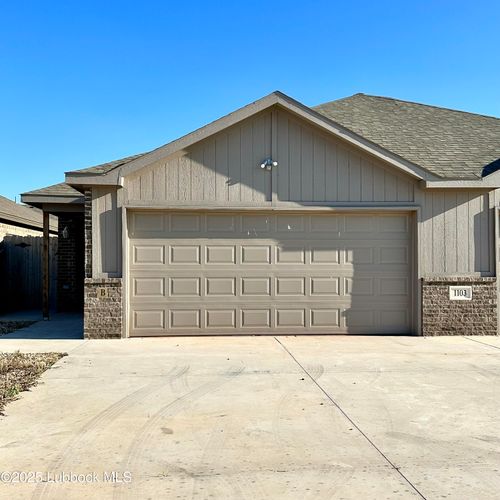 b-1103 Preston Trl, Wolfforth, TX, 79382-1898 | Card Image