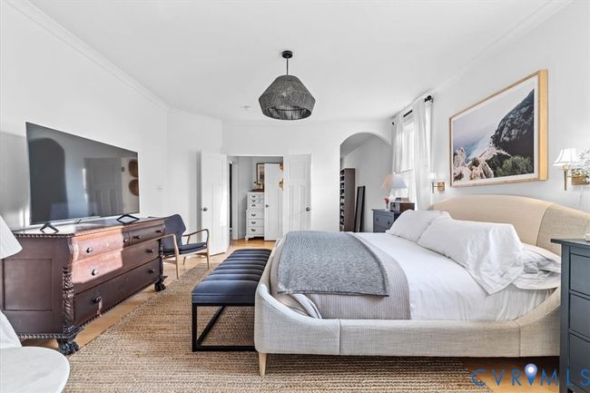 This is 1 of 2 primary bedrooms. This is the one of the first floor | Image 20