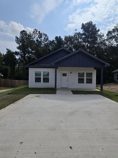 1714 Sayers St, Lufkin, TX, 75904-1116 | Card Image