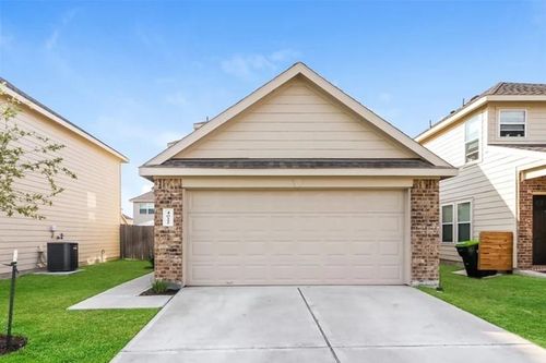 4022 Silver Ranch Rd, Houston, TX, 77014-3352 | Card Image