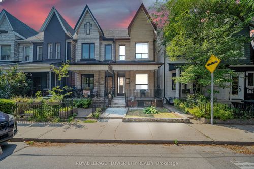 63 Moutray St, Toronto, ON, M6K1W4 | Card Image