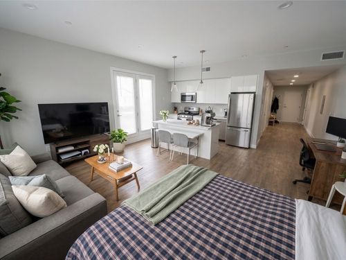 403-44-48 Medford St, Somerville, MA, 02143-4259 | Card Image