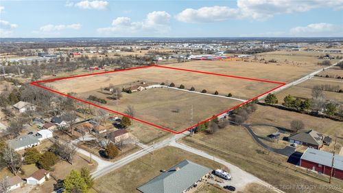 63320 E 293 Rd, Grove, OK, 74344-7075 | Card Image