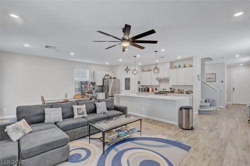 8494 Torozo Ave, Las Vegas, NV, 89149-4757 | Card Image