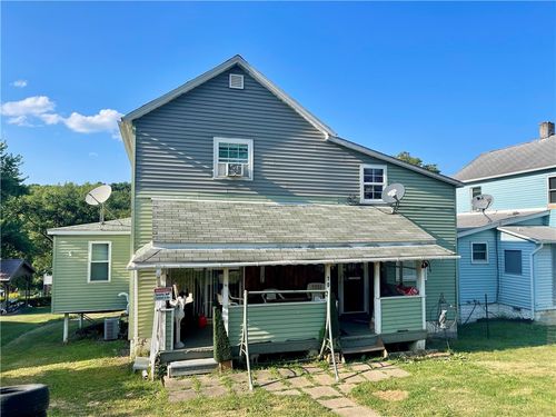 1017 1st St, Kittanning, PA, 16201-6001 | Card Image