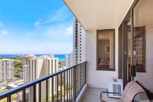 2507-t1-201 Ohua Ave, Honolulu, HI, 96815-3653 | Card Image